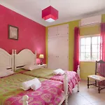 Villa Paraiso *